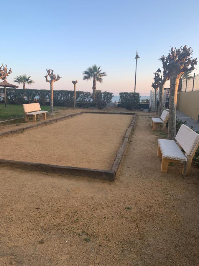 Primera Linea De Playa Con Vistas Al Mar 이슬라카넬라 외부 사진