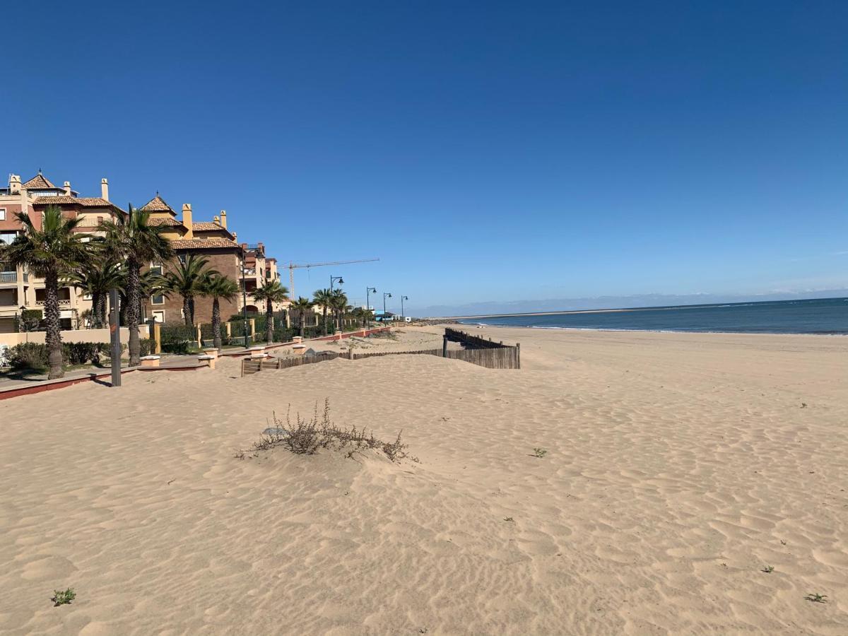 Primera Linea De Playa Con Vistas Al Mar 이슬라카넬라 외부 사진