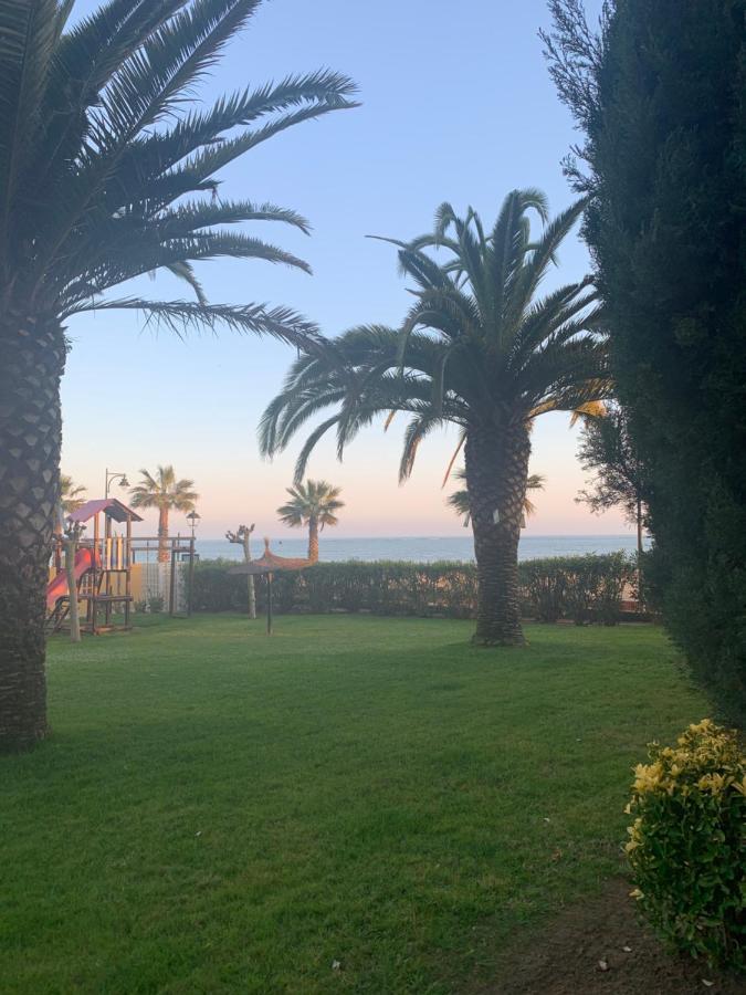 Primera Linea De Playa Con Vistas Al Mar 이슬라카넬라 외부 사진